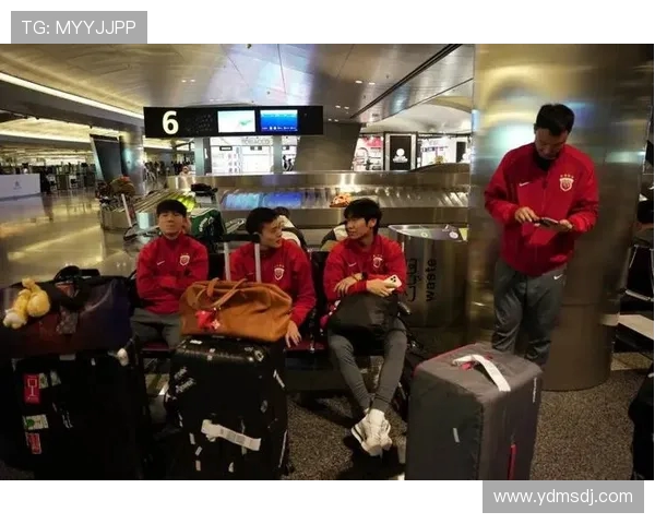 官方宣布多哥中场让克劳德租借加盟上海海港队助力中超新赛季